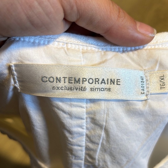 Contemporaine White Sleeveless Top - Picture 2 of 2